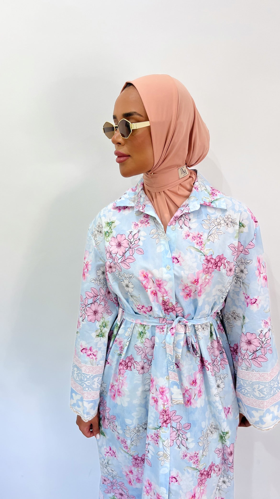Robe Flora.