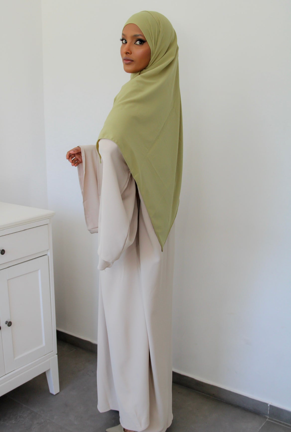 Robe Yumna
