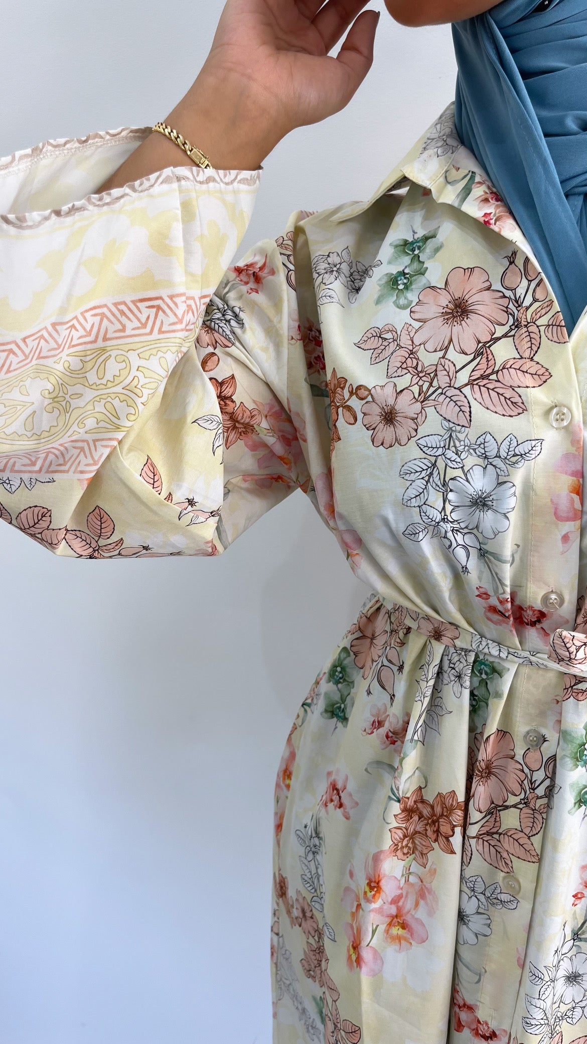 Robe Flora