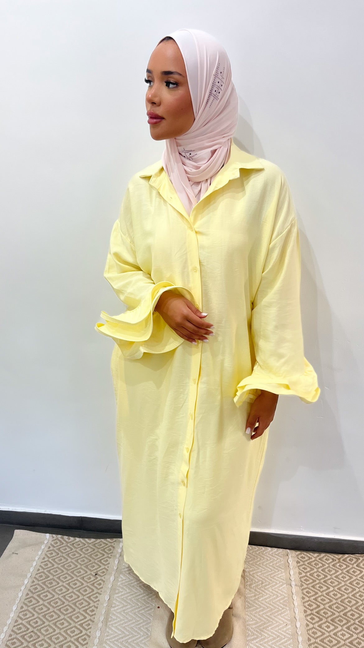 Robe Inaya