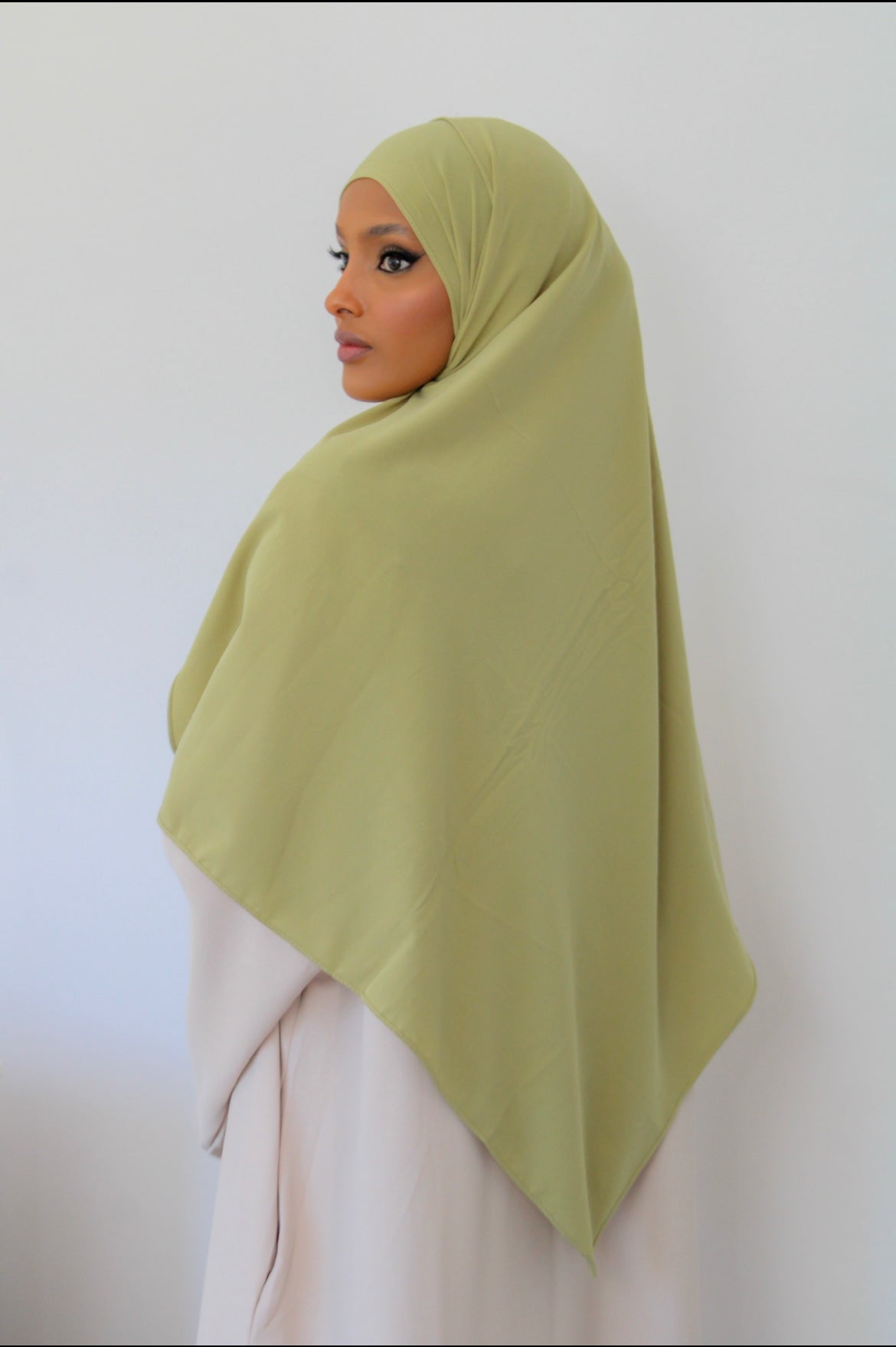 Robe Yumna
